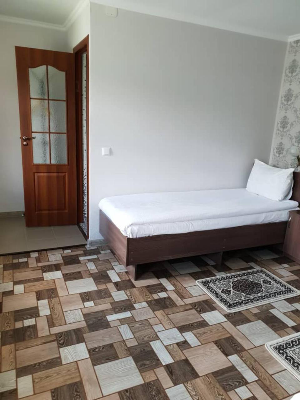Datka Guest House Naryn Ngoại thất bức ảnh